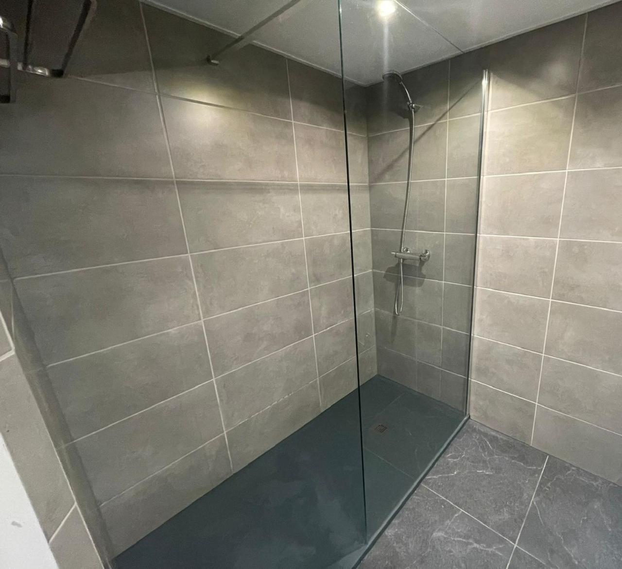 Edificio Gijon Newly Renovated Two-Bedroom Apartment Benidorm Exterior foto